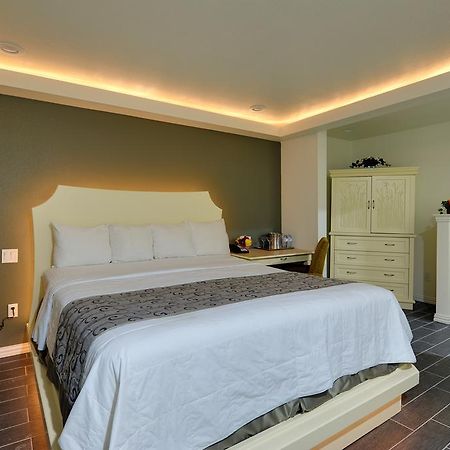 Romantic Inn & Suites Dallas Bilik gambar