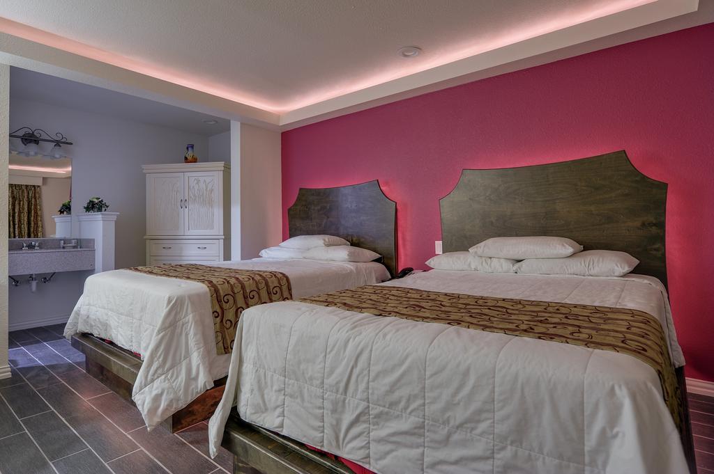 Romantic Inn & Suites Dallas Bilik gambar